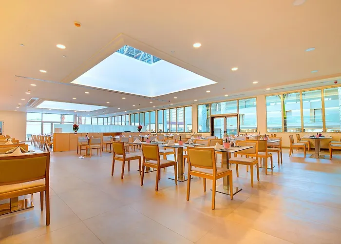 Hotel Sbh Monica