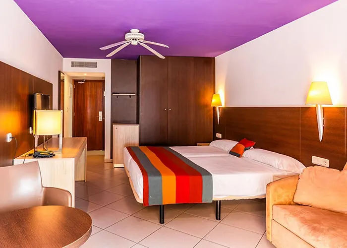 Hotel Sbh Monica 4*