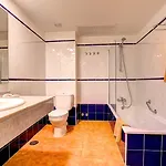 Hotell Sbh Monica 4*