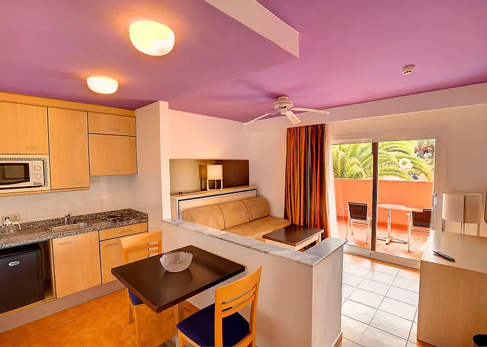 Hotel Sbh Monica 4*