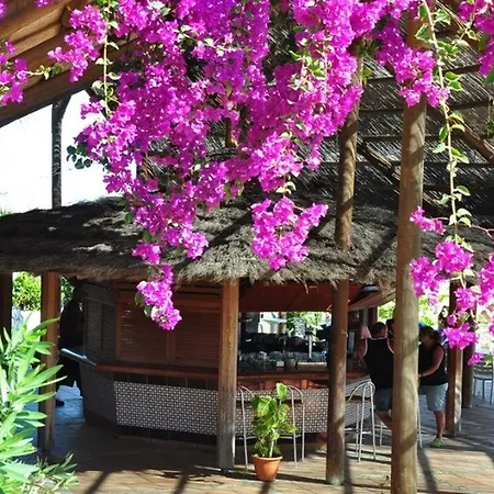 Sbh Monica Ξενοδοχείο 4*